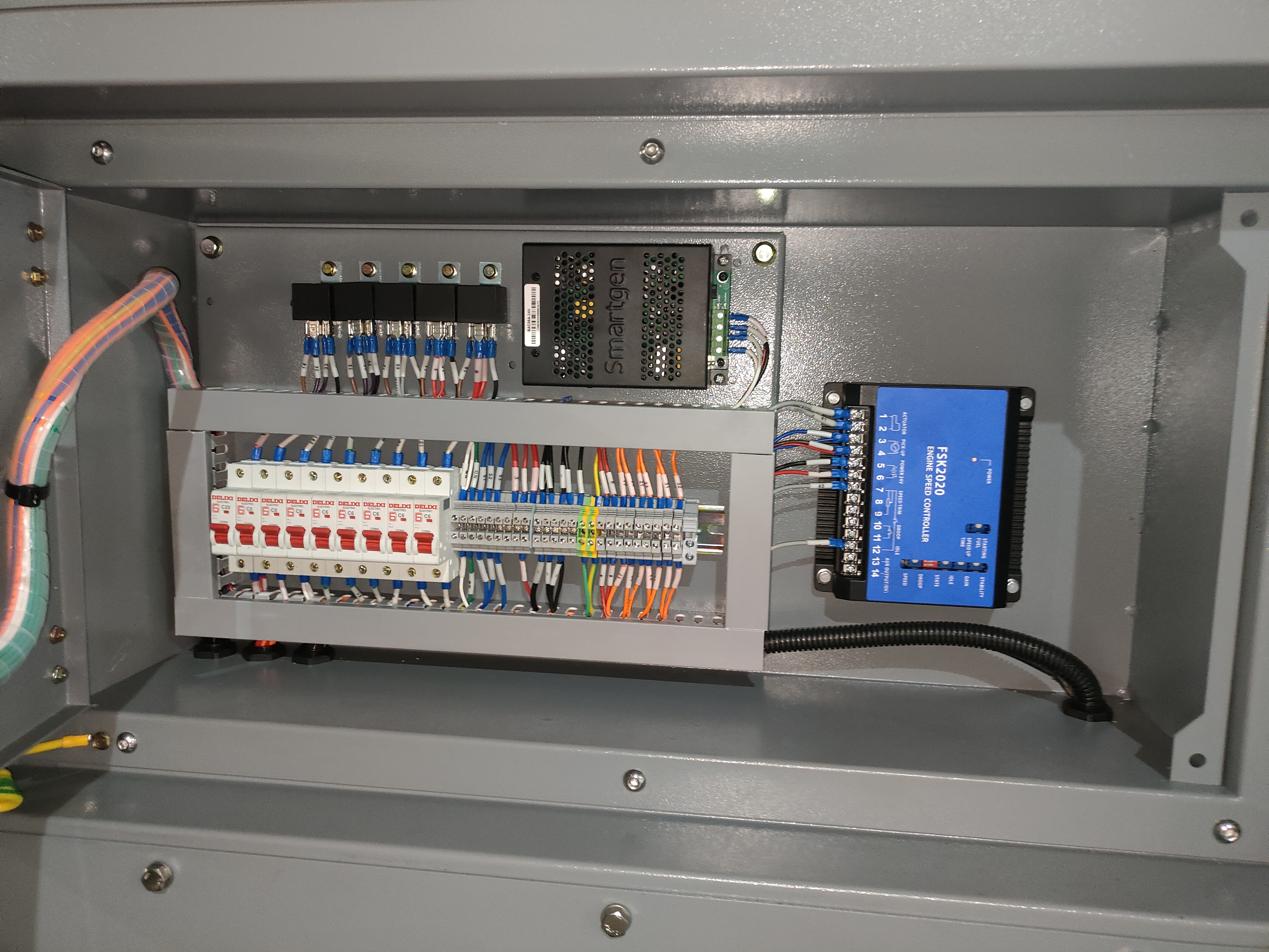 لوحة تحكم المولد